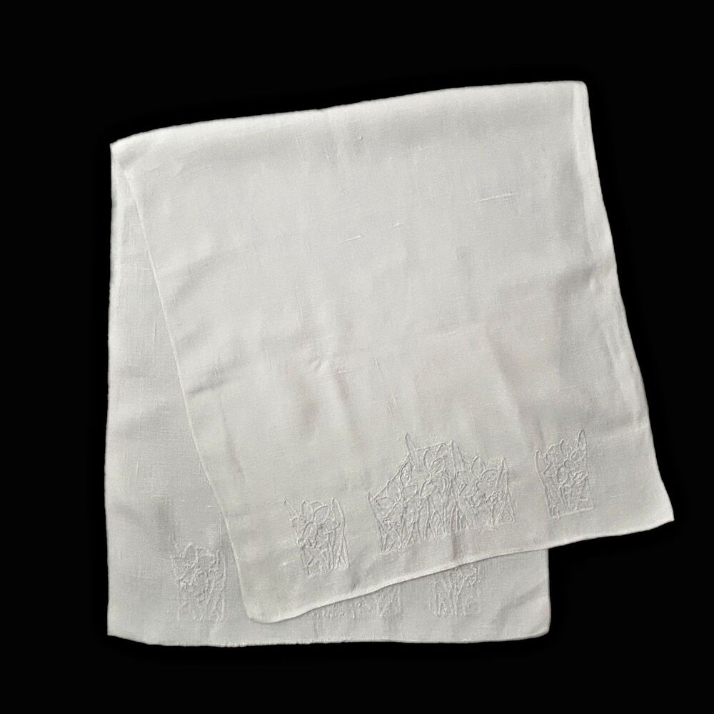 Vintage Cottagecore Linen Embroidered Dresser Scarf Shabby Decor Retro 1950s